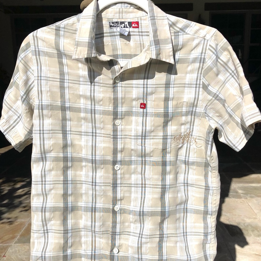 QUICKSILVER COLLAR BUTTON DOWN SHIRT BOYS 16-18